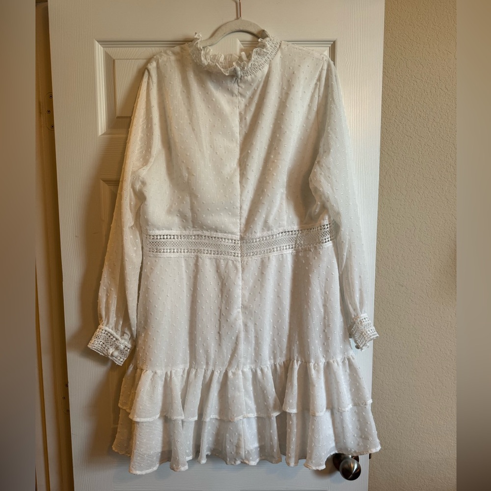 Showpo Cream Satin Fabric - Picture 4 of 4